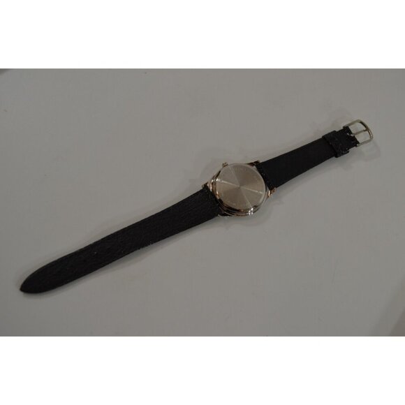 Ernie Keebler Elf Moving Hand Silver Tone Quartz Watch Original Box Vintage - Picture 5 of 8